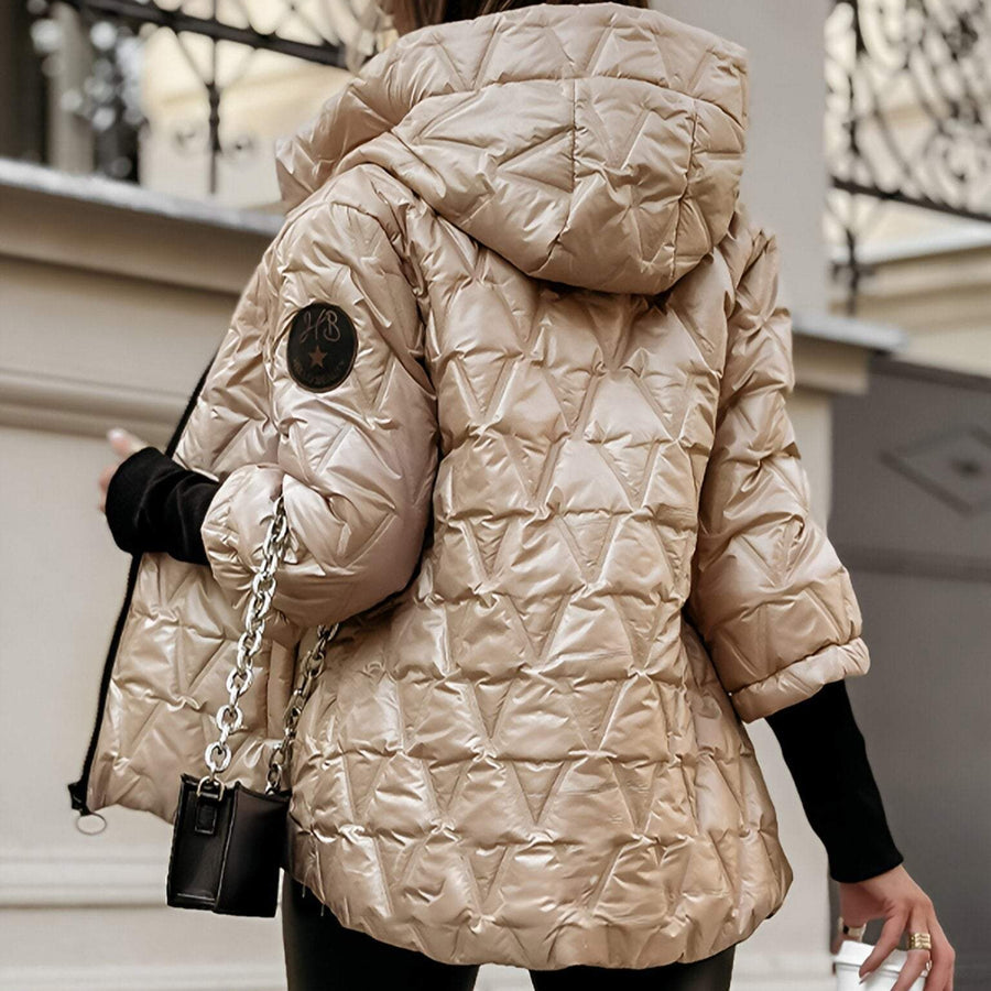 Clara | Veste élégante matelassée déperlante à capuche zippée pour femme