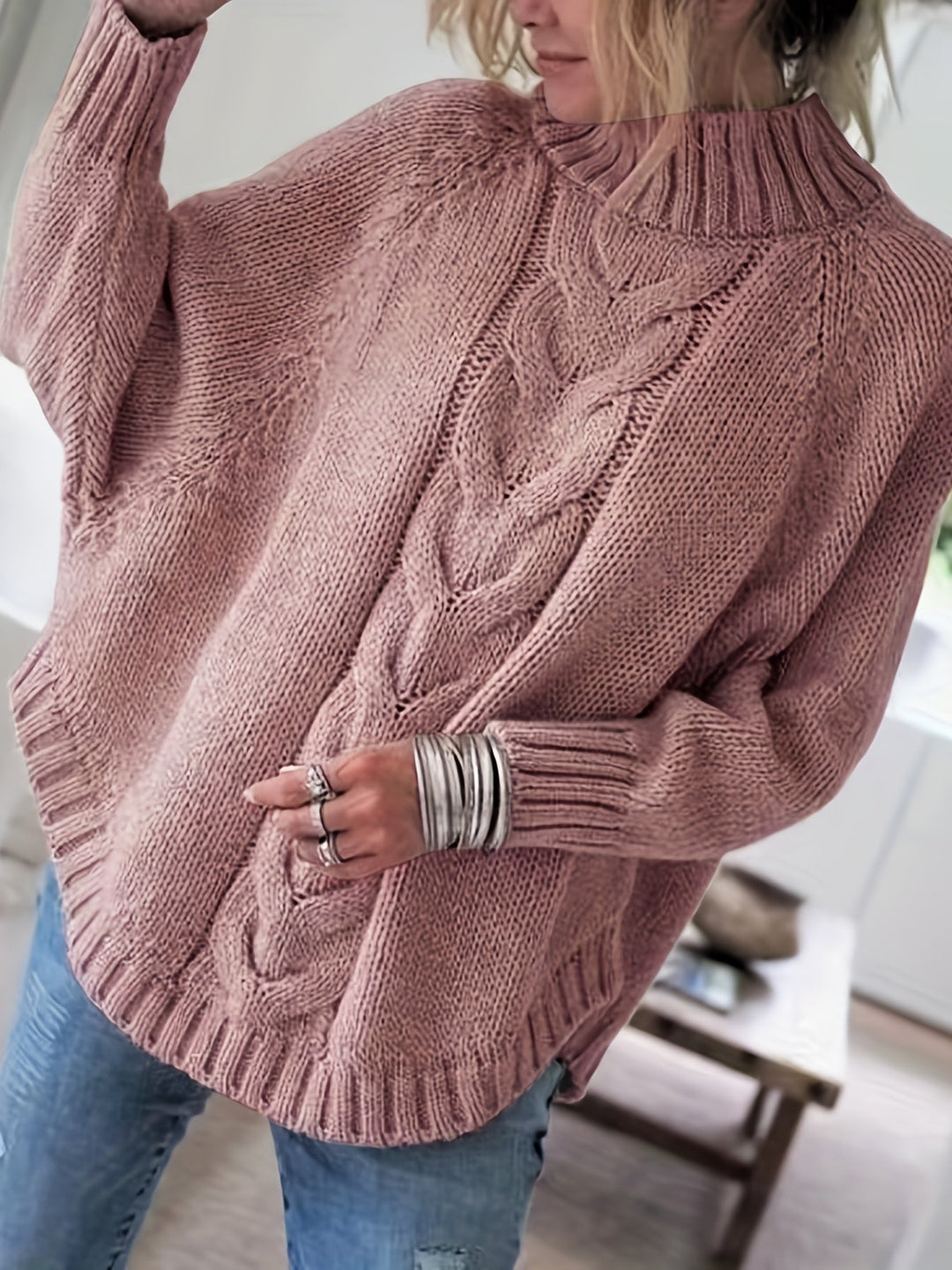 Claire | Pull élégant torsadé à col montant pour femme