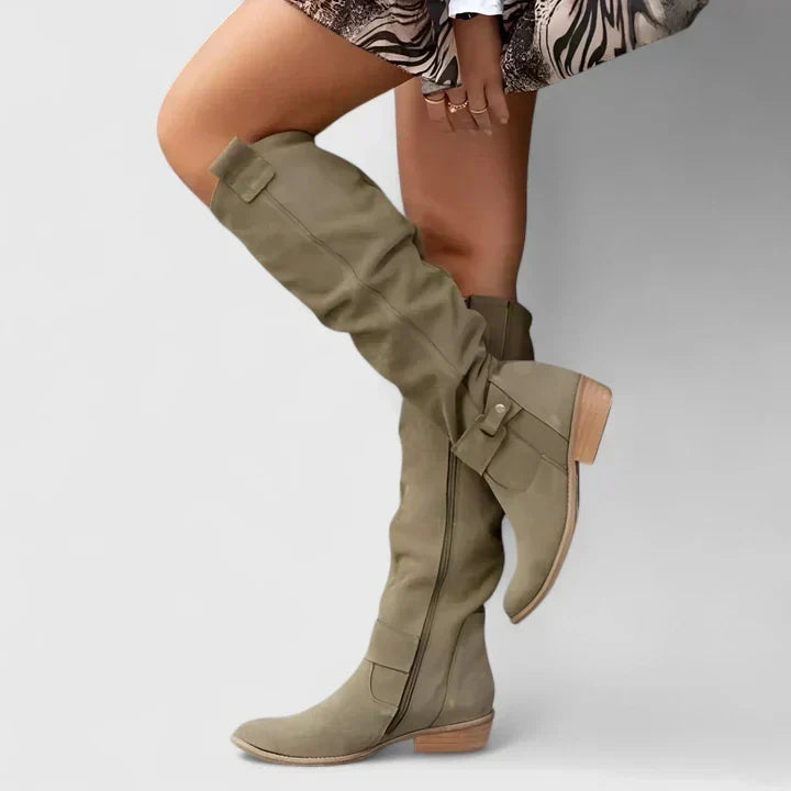 Daphné | Bottes chic montantes beiges effet daim à talon pour femme
