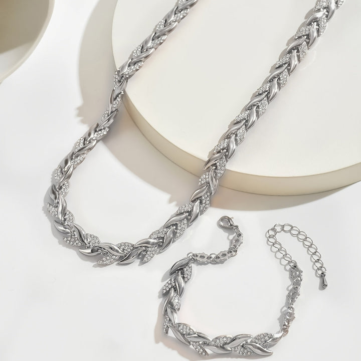 Fishtail Crystal Ensemble Set