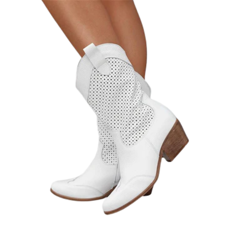 Pénélope | Bottines western chic en cuir perforé mi-mollet pour femme