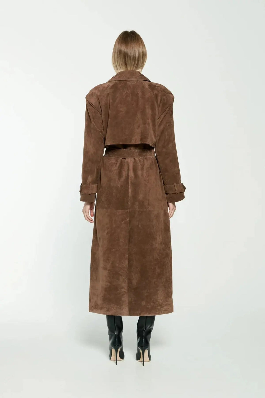 Nicole | Trench marron long et ceinturé en daim pour femme