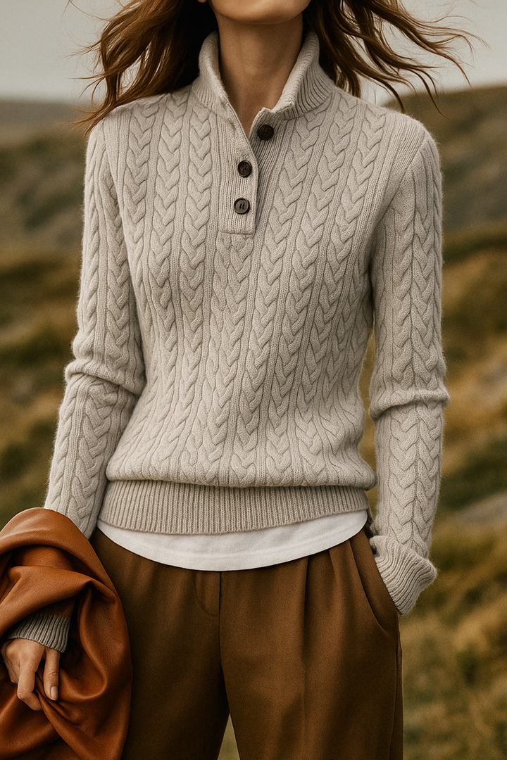 Honorée | Pull chic en cachemire torsadé à col montant et boutons pour femme