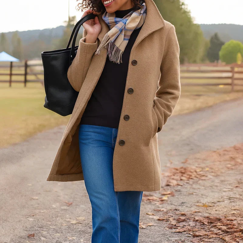 Estelle | Manteau heritage élégant à boutons pour femmes