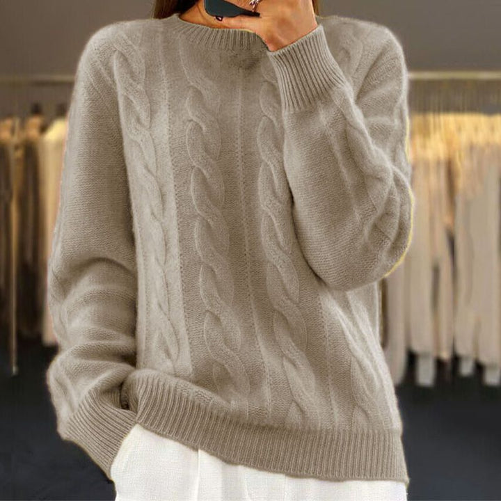 Victoire | Pull élégant torsadé en maille col rond pour femme