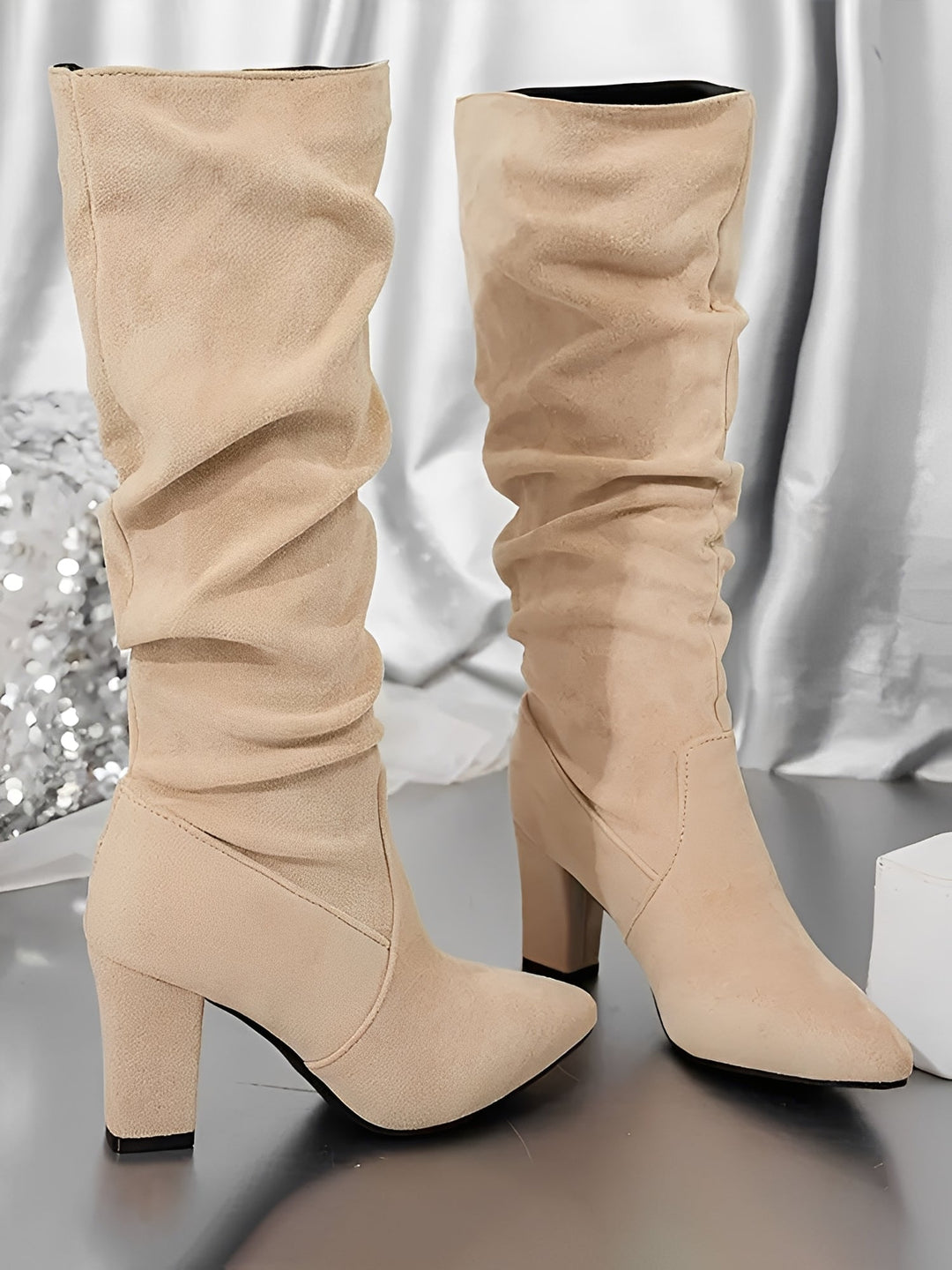 Renée | Bottes élégantes beiges hautes à talon bout pointu pour femme