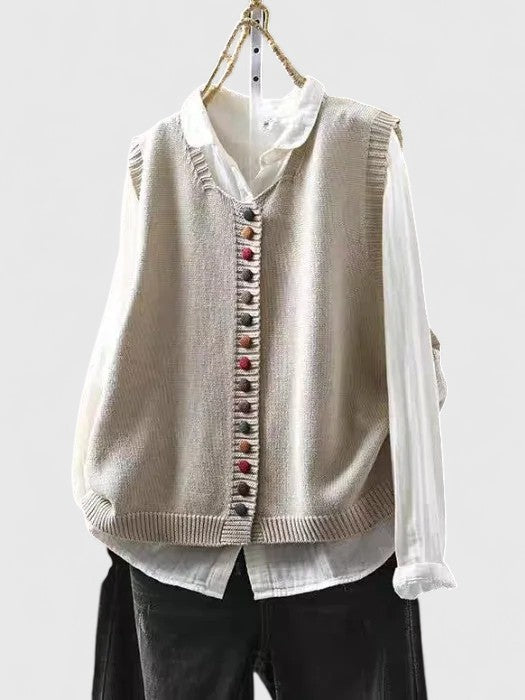 Véronique | Gilet élégant sans manches en maille à col V et boutons pour femme