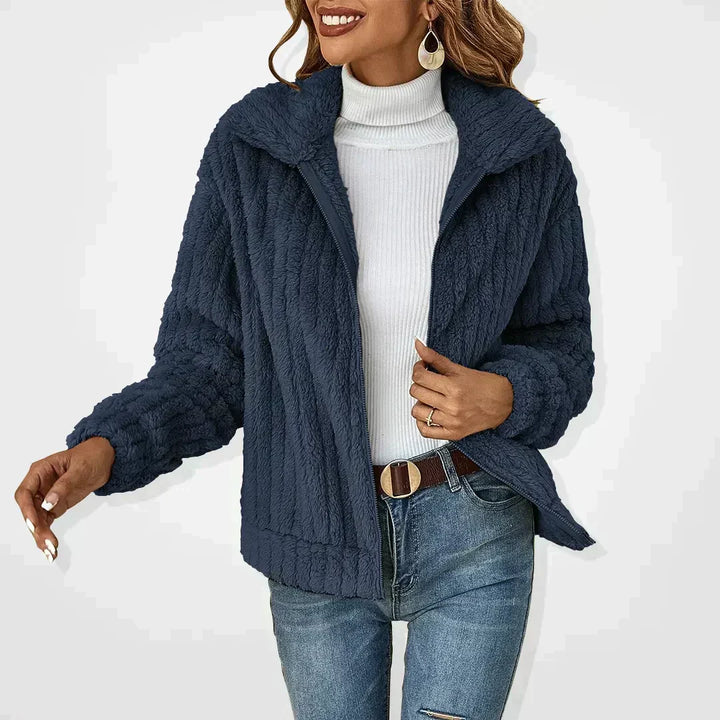 Nelly | Veste élégante en polaire teddy zippée à col rabattu pour femme