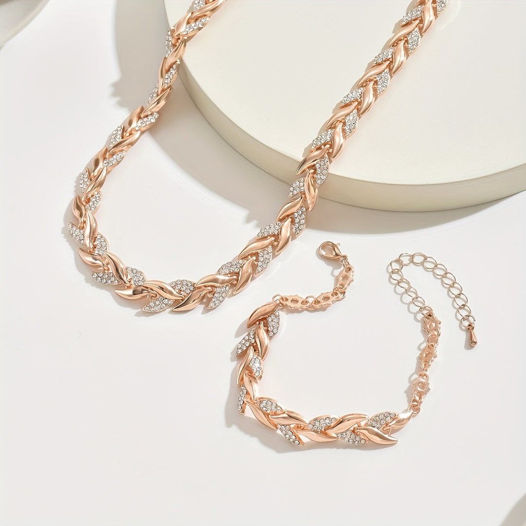Fishtail Crystal Ensemble Set