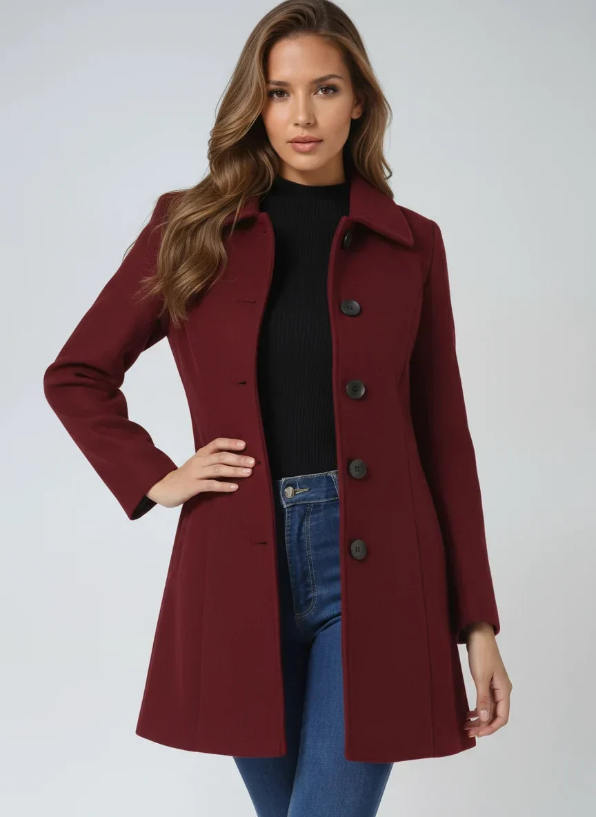 Aude | Manteau élégant court cintré et évasé à col classique pour femme