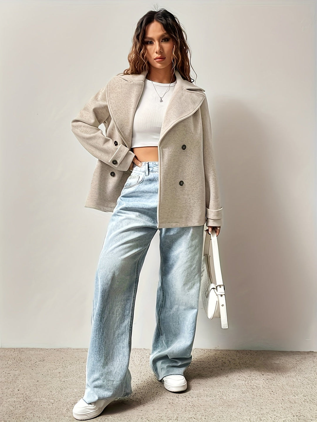 Marjolaine | Caban chic court oversize en polaire beige à double boutonnage pour femme