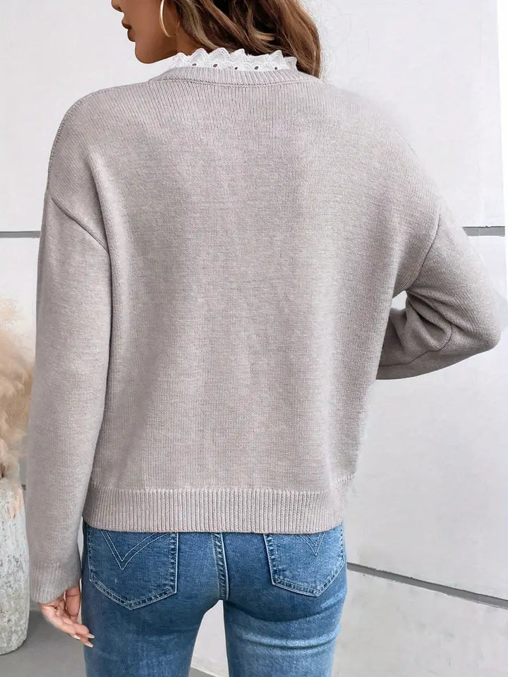 Ariane | Pull chic en maille à col V dentelle pour femme
