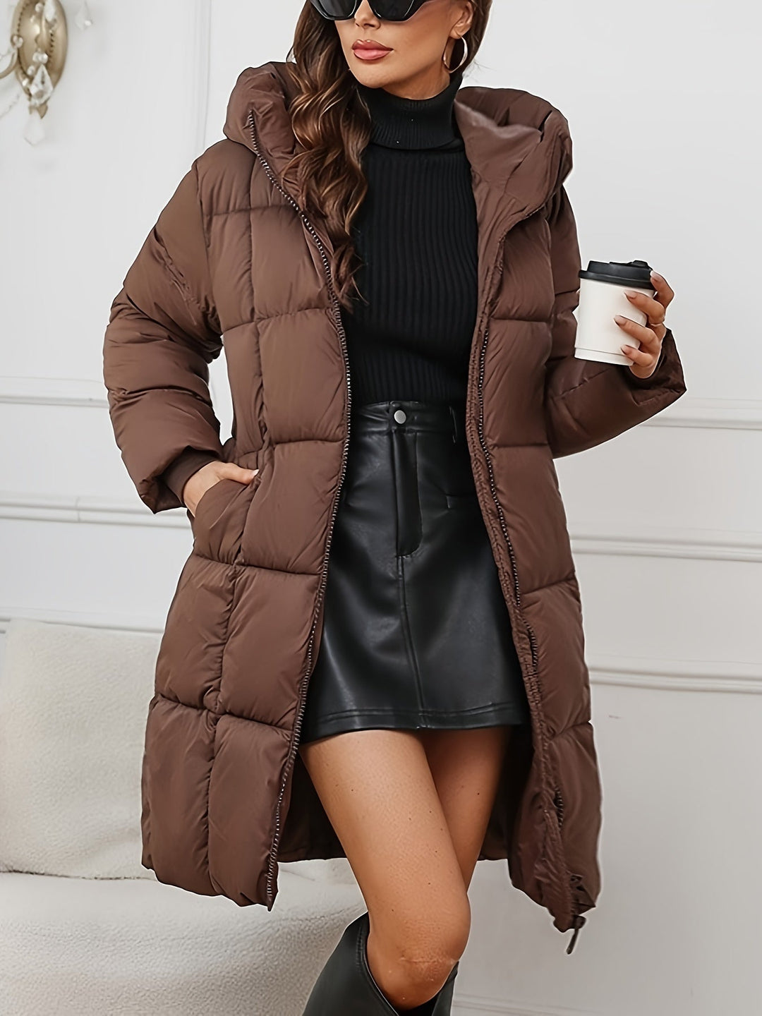 Murielle | Doudoune élégante longue oversize matelassée à capuche pour femme