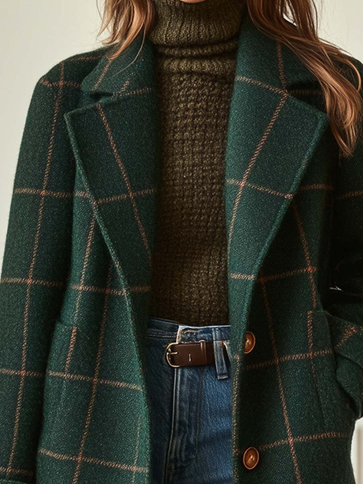 Séverine | Manteau chic à carreaux et revers cranté pour femmes