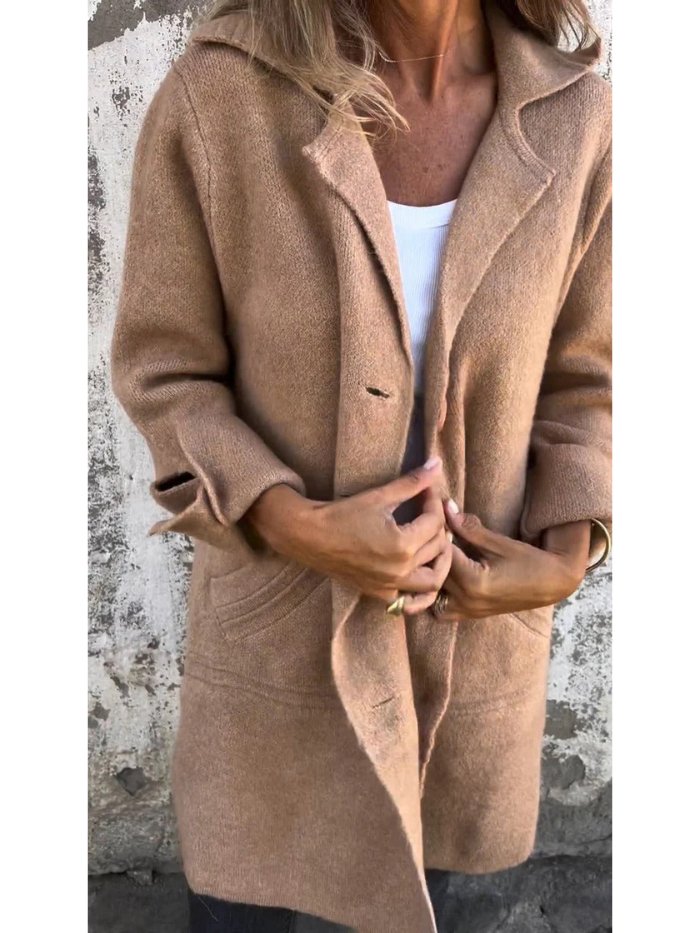 Alberte | Manteau chic long bouclée à col revers et boutons pour femme