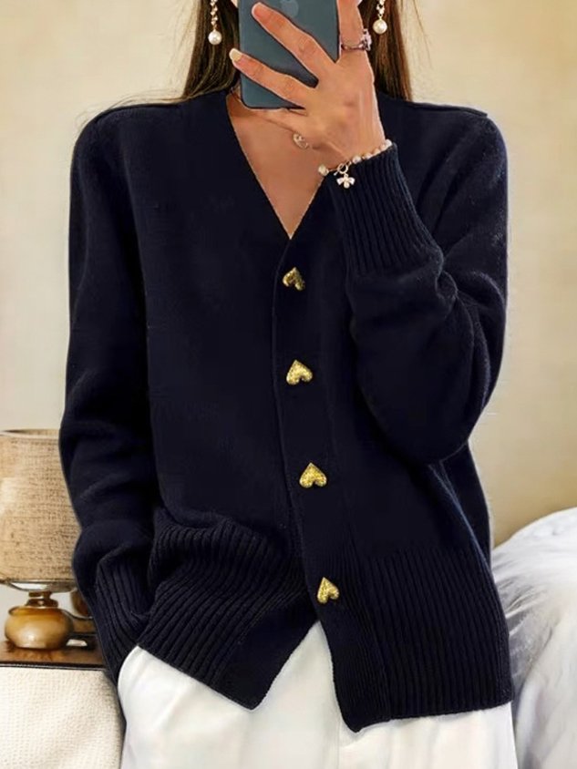 Aliénor | Cardigan chic côtelé col en V à boutons cœur pour femme