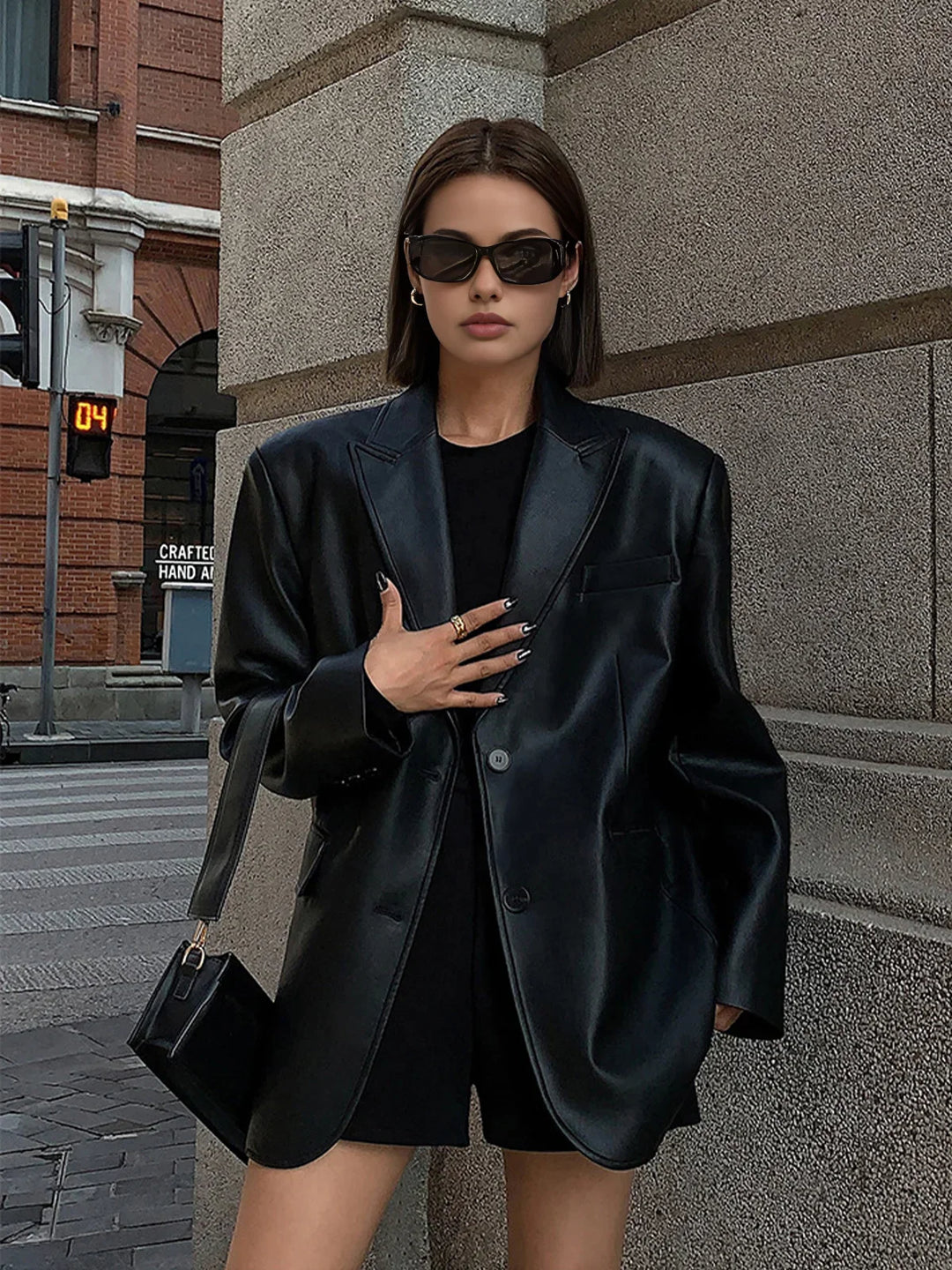 Louisa | Blazer élégant oversize long en simili cuir pour femme