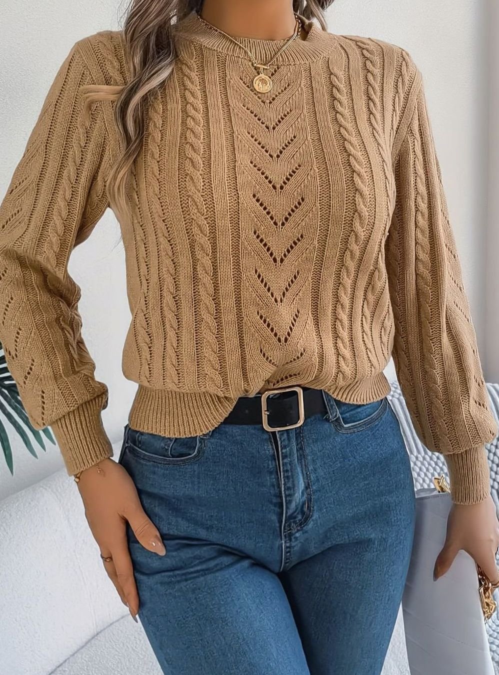 Sabria | Pull chic en maille torsadée à col rond et motif ajouré pour femme