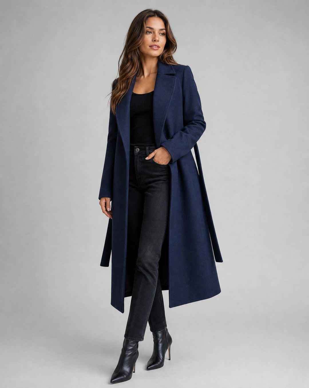 Guilaine | Trench bleu marine long et ceinturé en laine pour femme