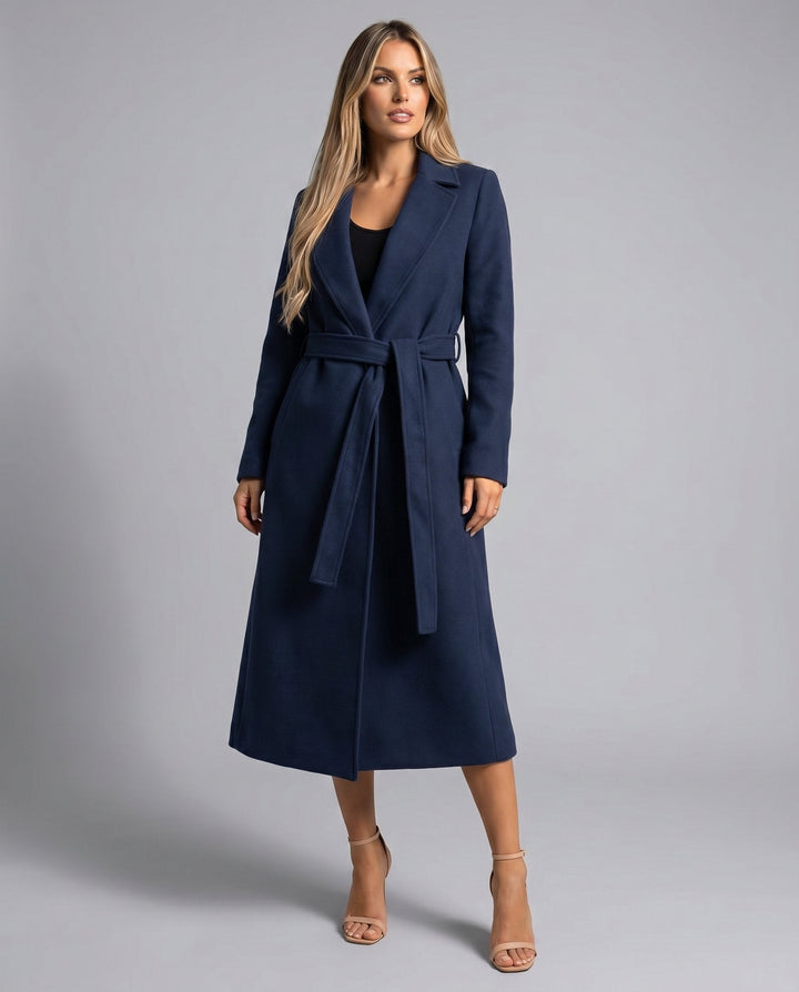 Guilaine | Trench bleu marine long et ceinturé en laine pour femme