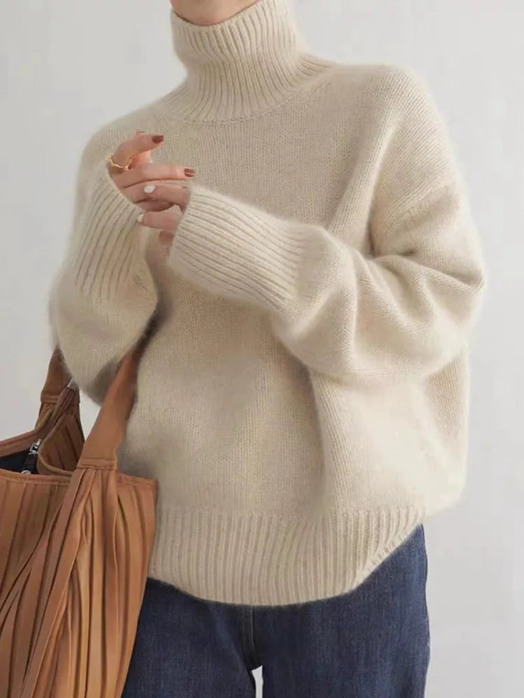 Chloé | Pull élégant en maille côtelée col roulé pour femme