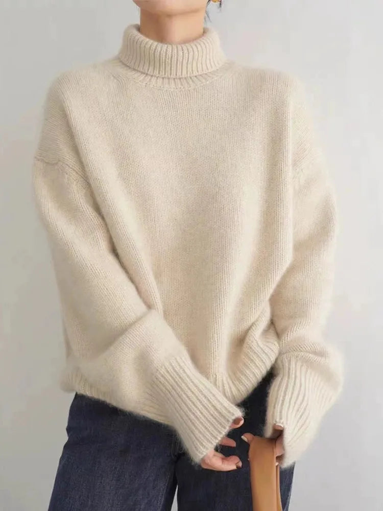 Chloé | Pull élégant en maille côtelée col roulé pour femme