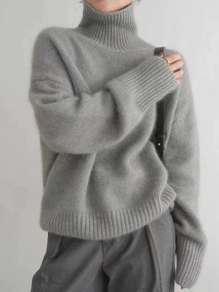 Chloé | Pull élégant en maille côtelée col roulé pour femme