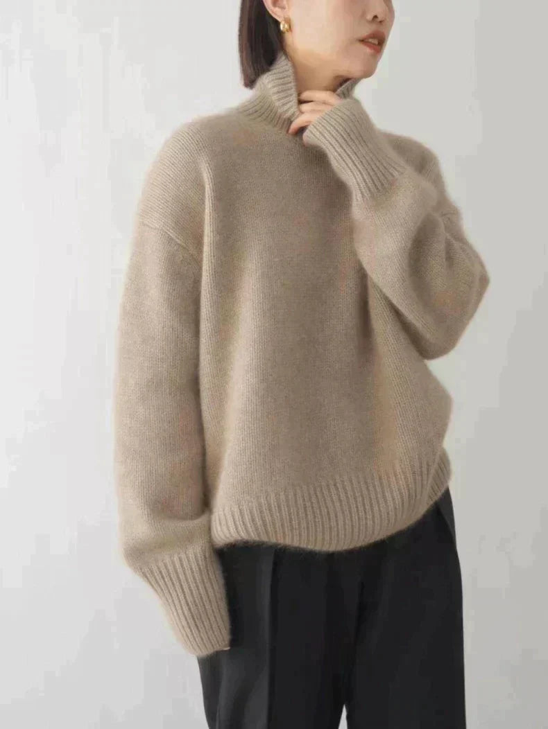Chloé | Pull élégant en maille côtelée col roulé pour femme